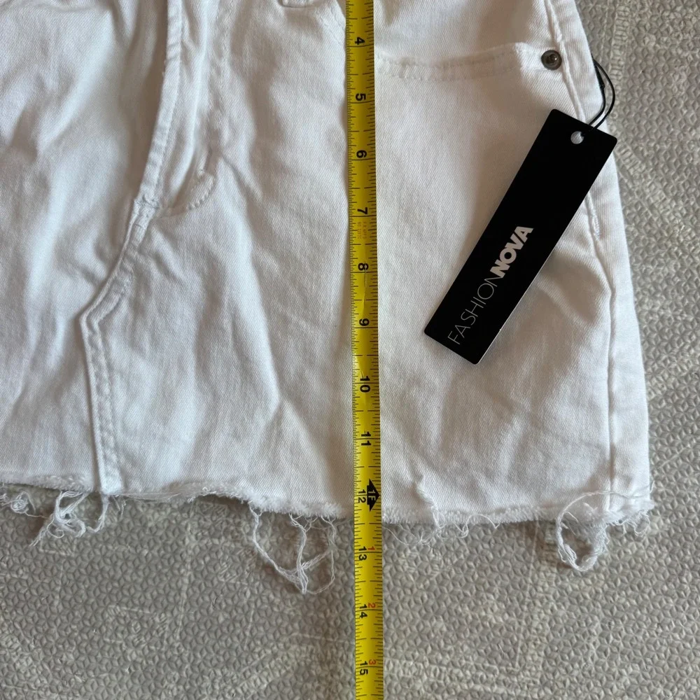 Fashion‎ Nova Mini Skirt Women Size S White NEW Denim